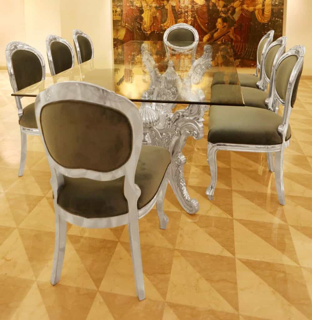 Silver Furniture Magic: Sparkling Dining table Beauty